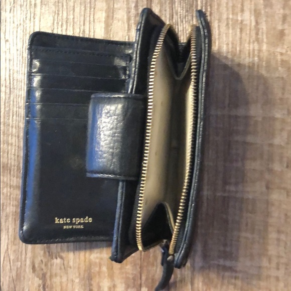 Wallet - Picture 4 of 5